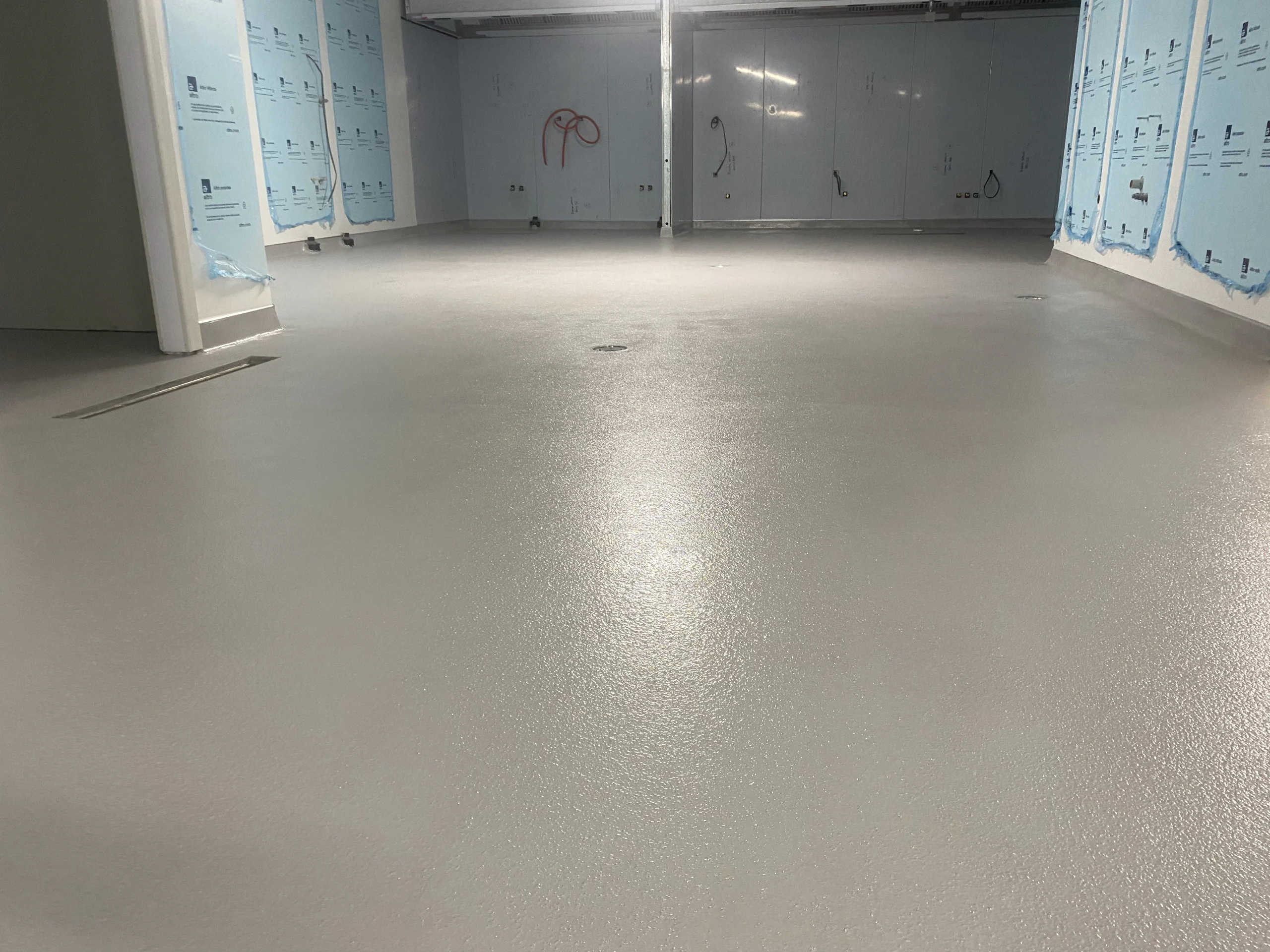 concrete epoxy flooring